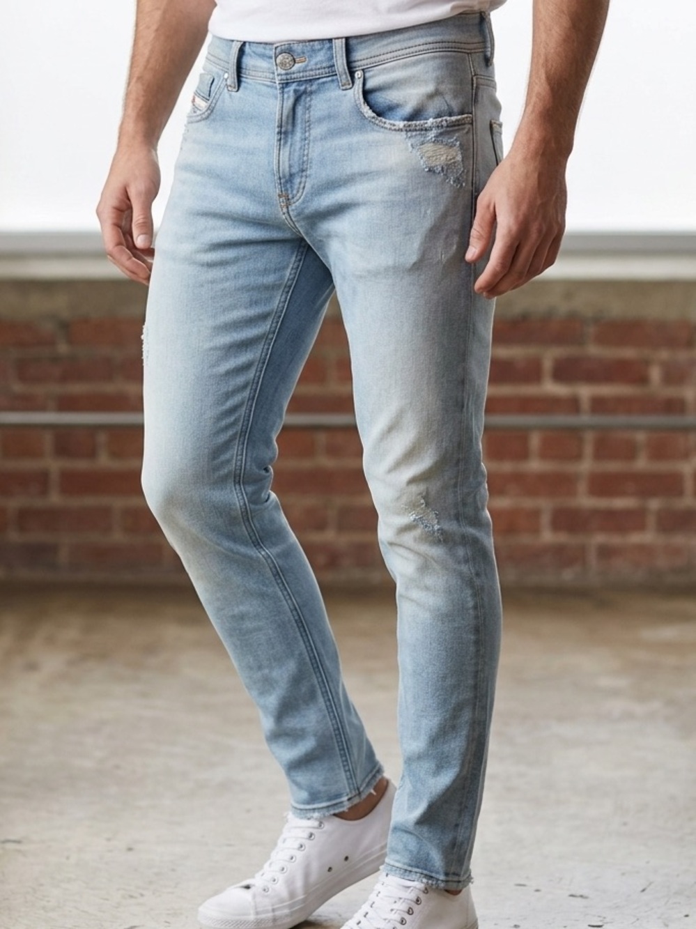 Diesel 1979 Sleenker Skinny Jeans Low Waist 31x32 Blue Distressed